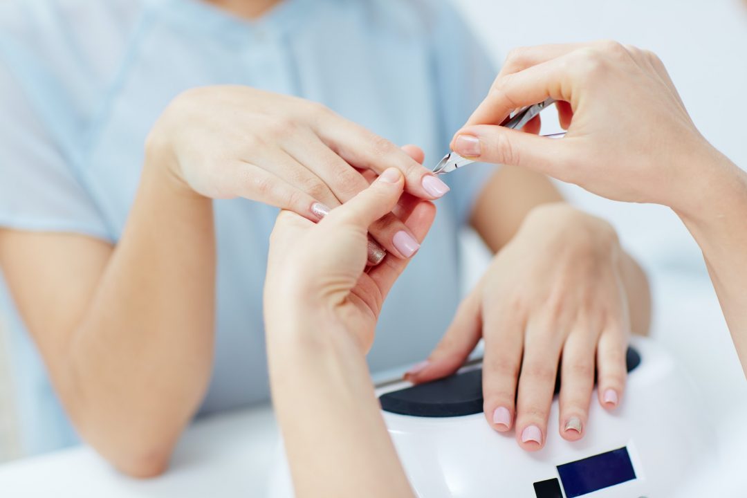 Inicio 2 fingernail care